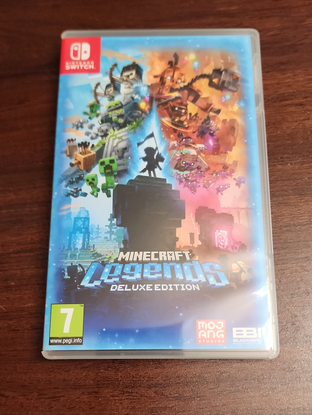 Nintendo Minecraft Legends Deluxe Edition (Blue)